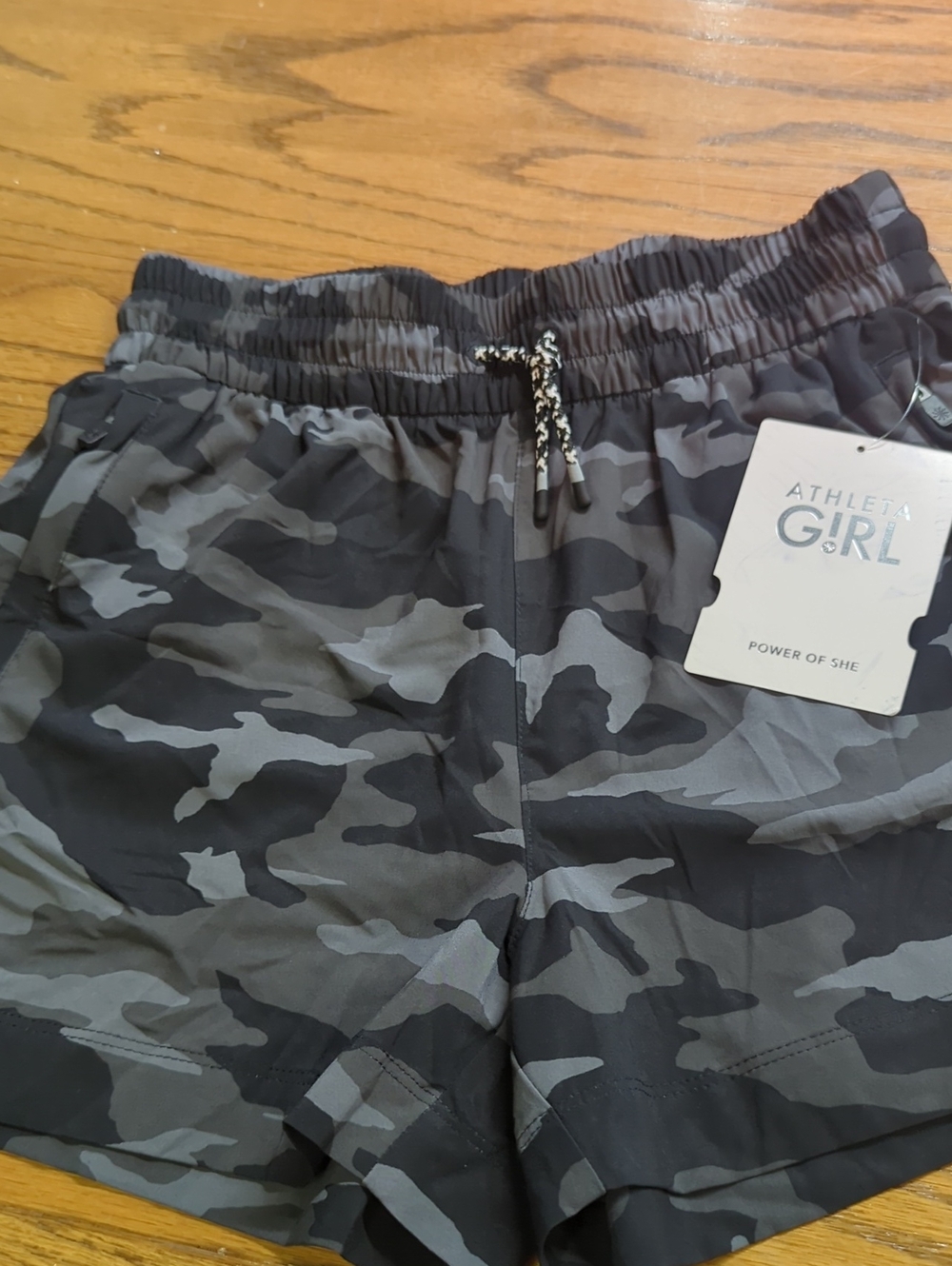 Athleta Girls Gray Camo Active Shorts Size L/12